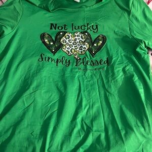 Green Celtic Knot Short Sleeve Tee